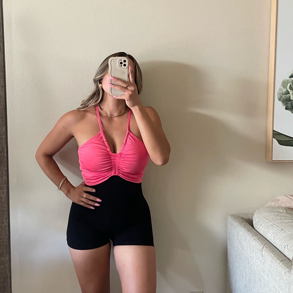 Cotton On: pink active top
